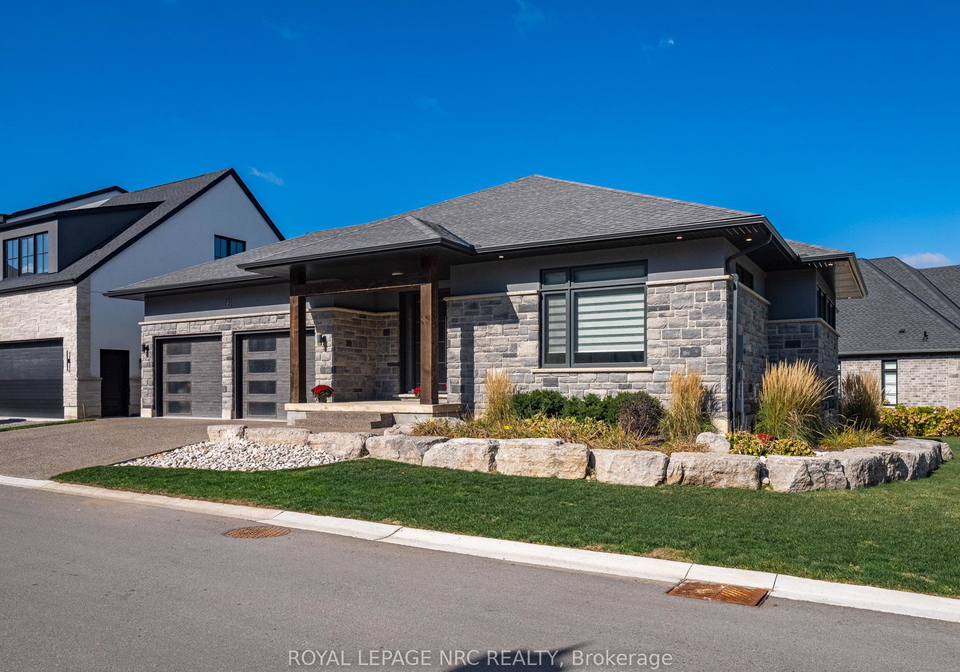 2-fedorkow-lane-niagara-on-the-lake-ontario-x12940376