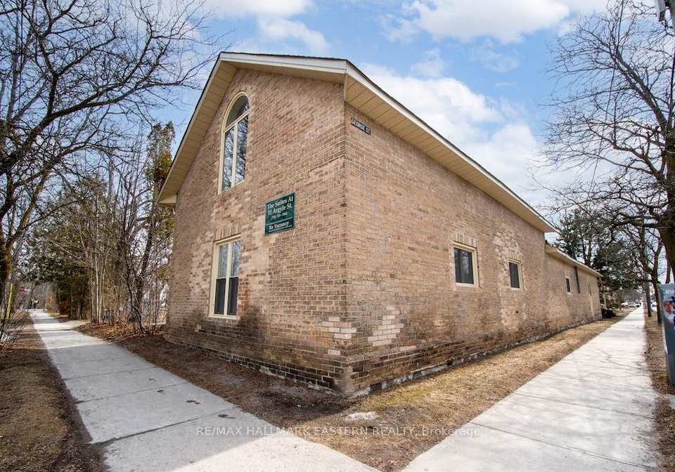 11-argyle-street-peterborough-ontario-x12940430