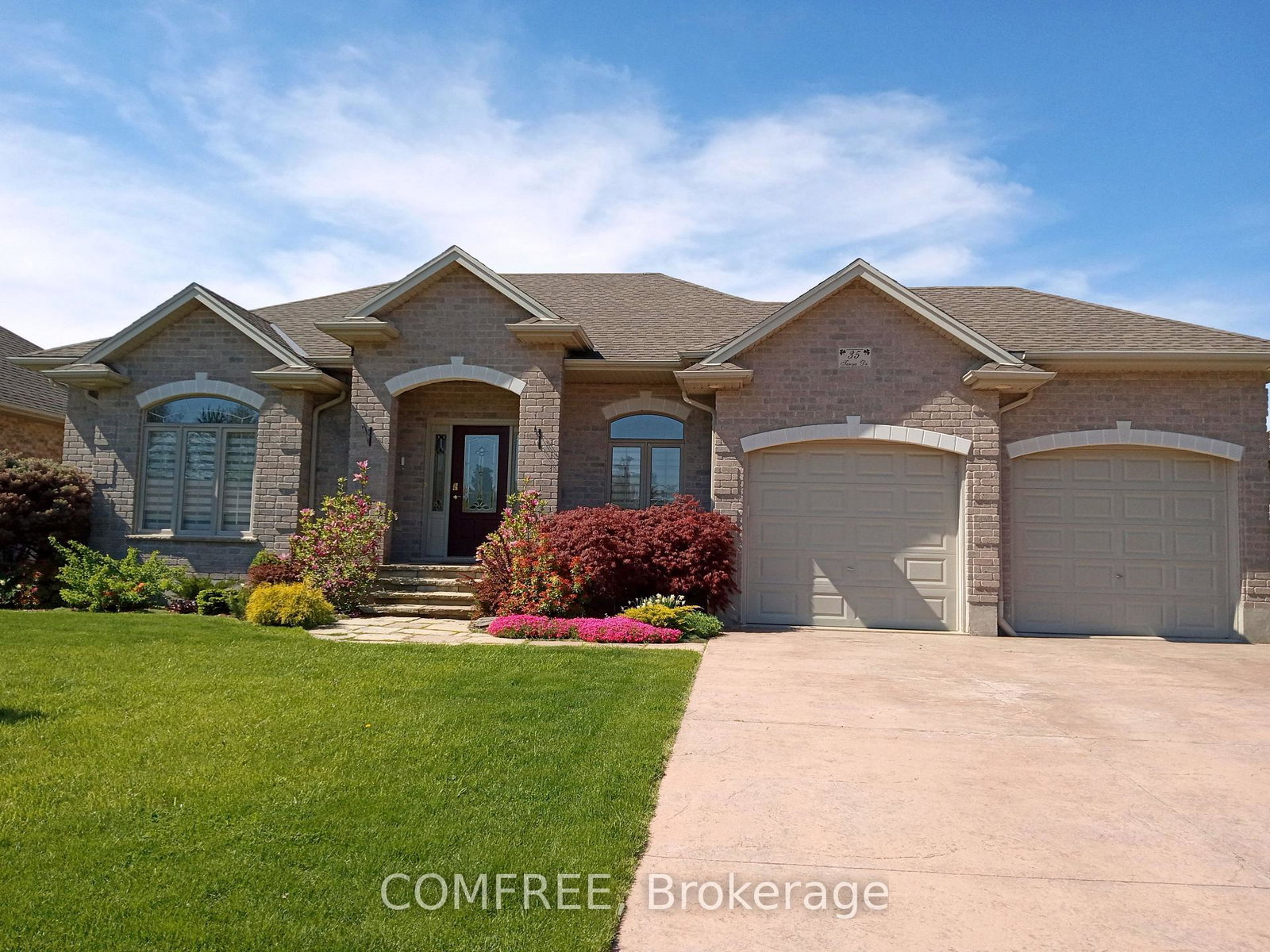 35-tanya-drive-southwest-middlesex-ontario-x12940524