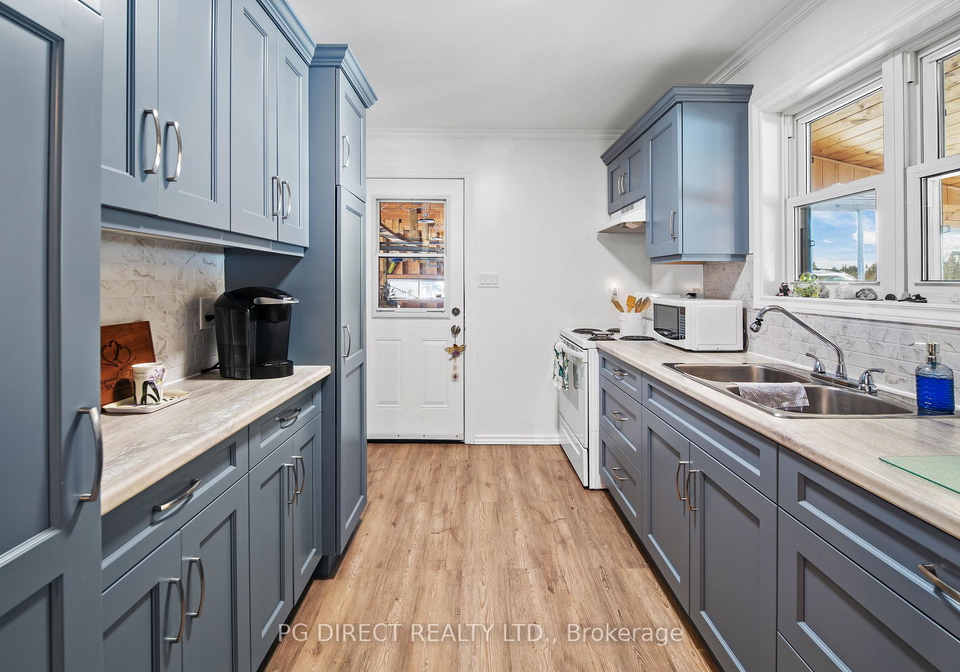 1-wolfe-den-street-whitestone-ontario-x12940532