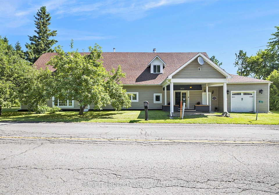 3834-woodkilton-road-ottawa-ontario-x12940902