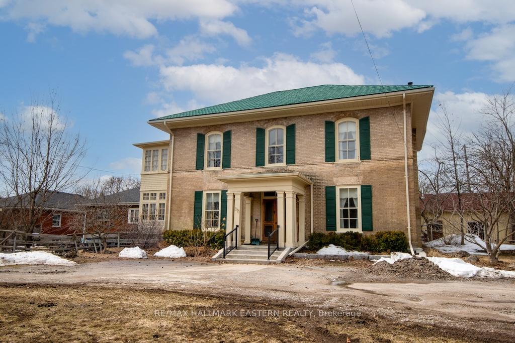 813-water-street-peterborough-ontario-x12940918