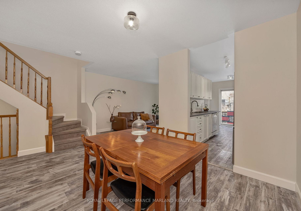 63-madaket-private-kanata-ontario-x12940922