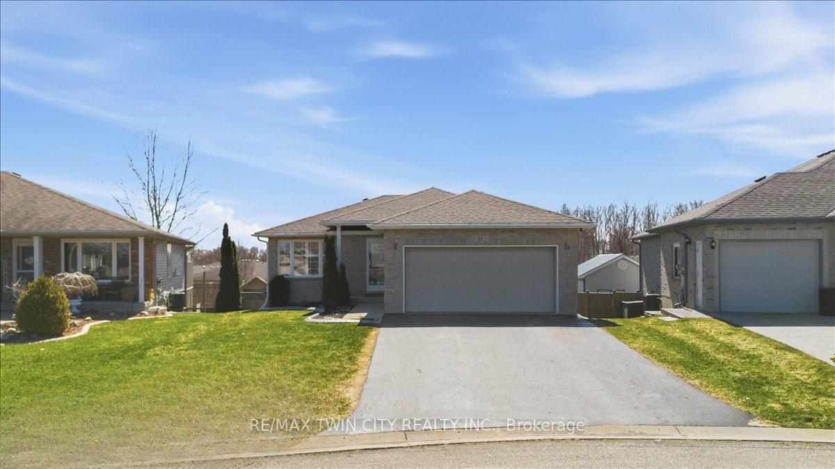 11-feltz-drive-ingersoll-ontario-x12941000