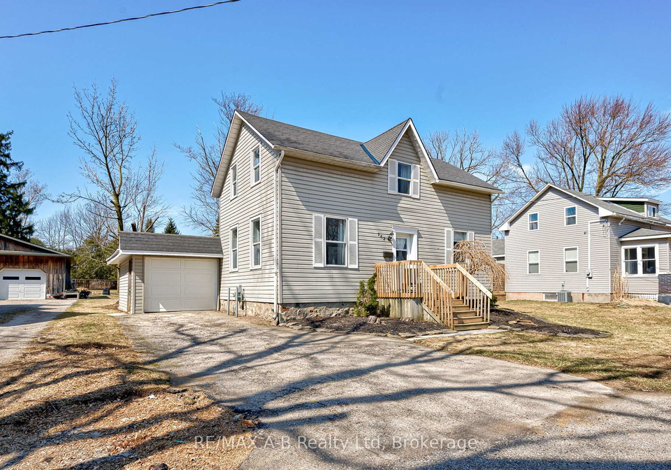 162-st-andrews-street-west-perth-ontario-x12941024