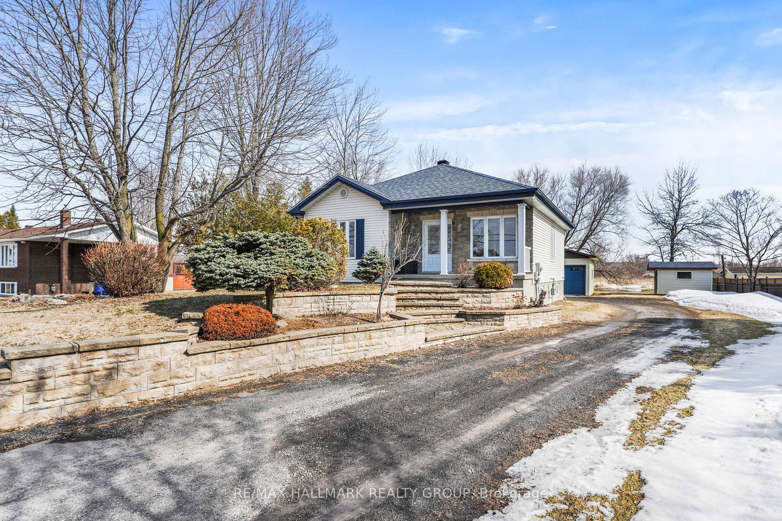1521-county-4-road-champlain-ontario-x12941084