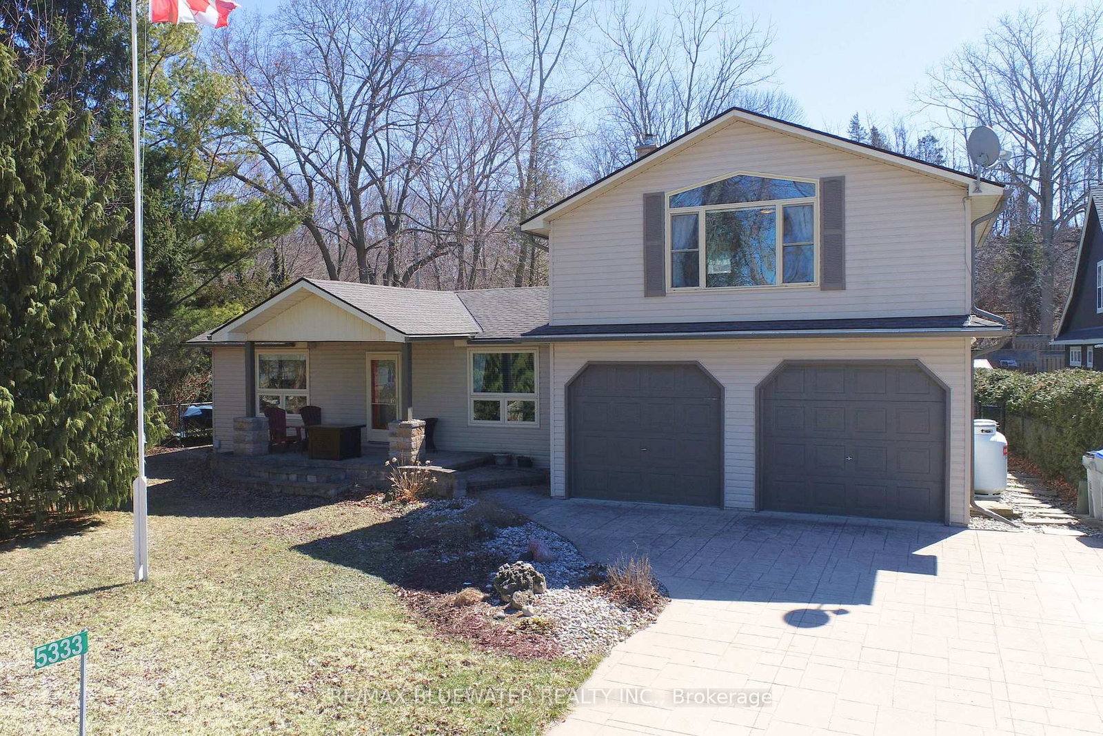 5333-broadview-avenue-lambton-shores-ontario-x12941568