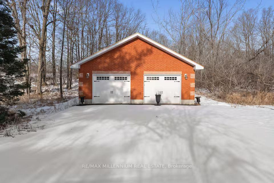13382-highway-38-frontenac-ontario-x12941618