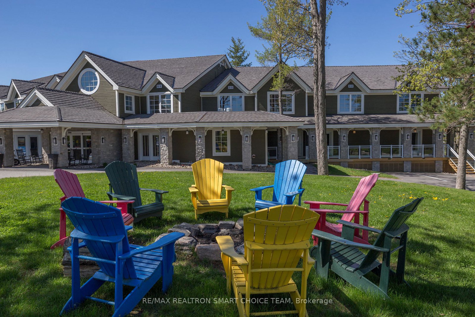 1869-muskoka-118-road-w-muskoka-lakes-ontario-x12941674