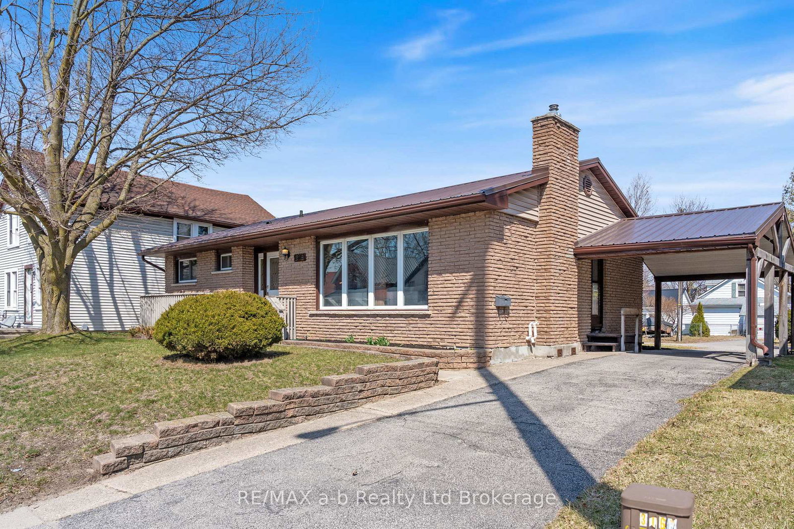 318-broadway-street-tillsonburg-ontario-x12941754
