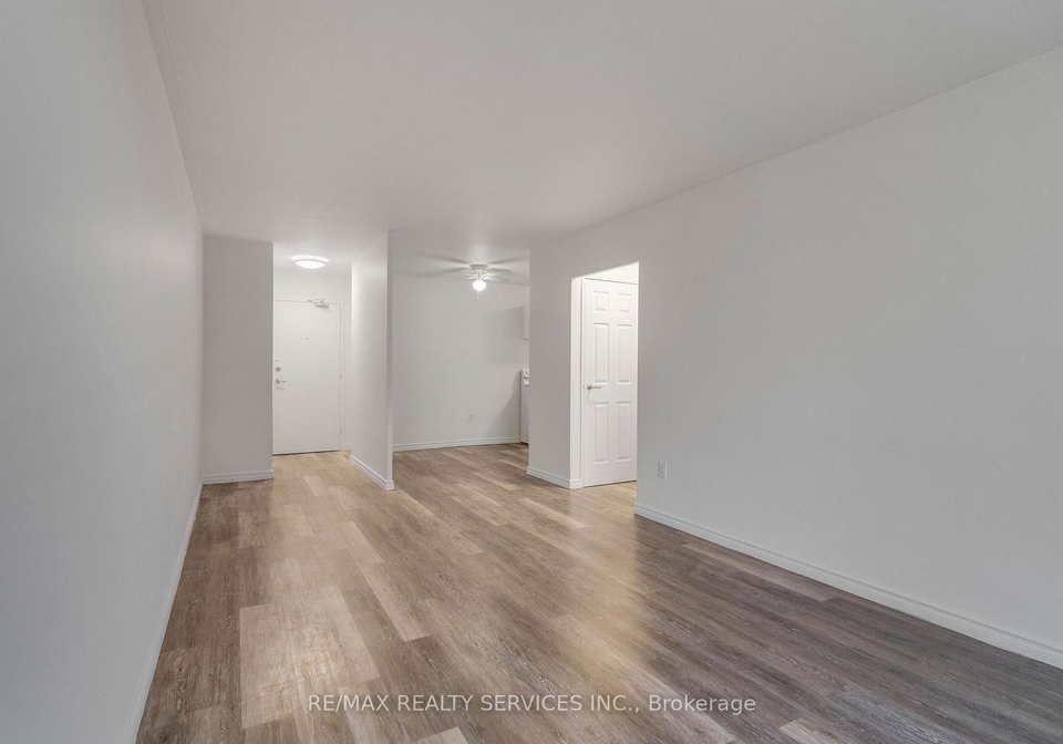 223-jackson-street-w-hamilton-ontario-x12942082