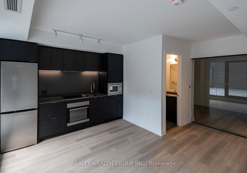 1-jarvis-street-hamilton-ontario-x12942120