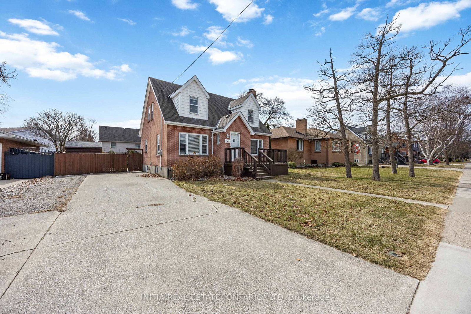 617-cathcart-boulevard-sarnia-ontario-x12942462