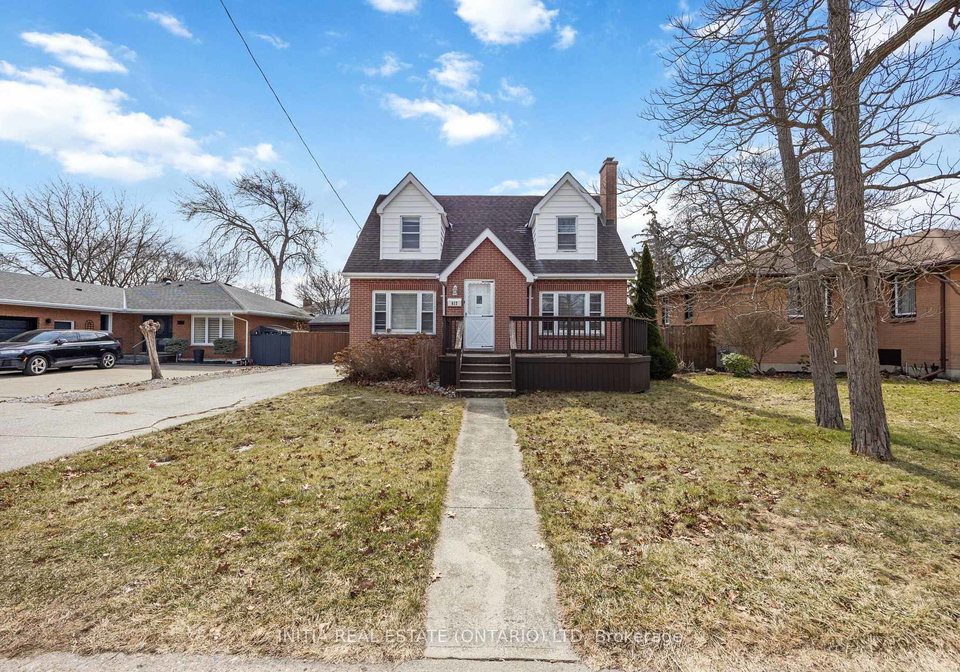 617-cathcart-boulevard-sarnia-ontario-x12942462