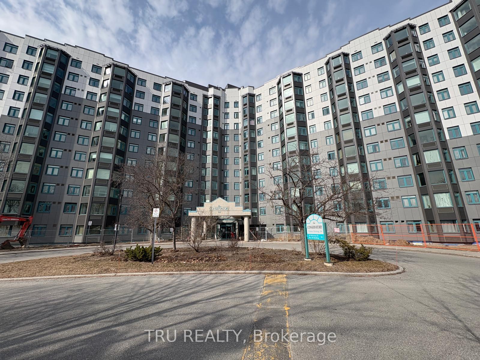 1025-grenon-avenue-ottawa-ontario-x12942526