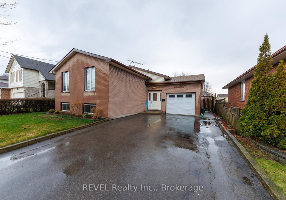 323-barrick-road-port-colborne-ontario-x12942542