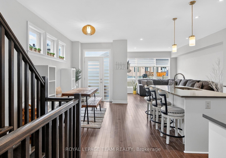 545-borbridge-avenue-ottawa-ontario-x12942674