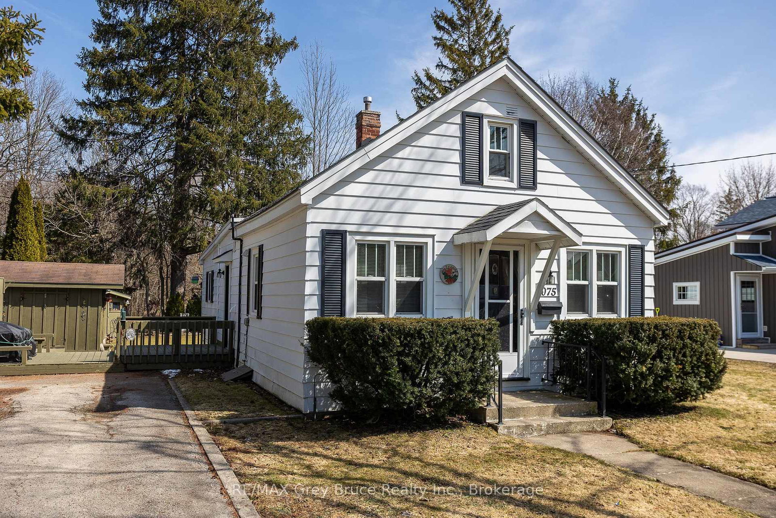 1075-6th-avenue-w-owen-sound-ontario-x12942682