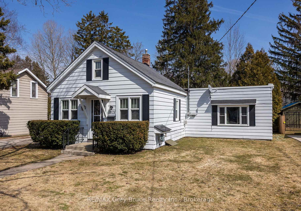 1075-6th-avenue-w-owen-sound-ontario-x12942682