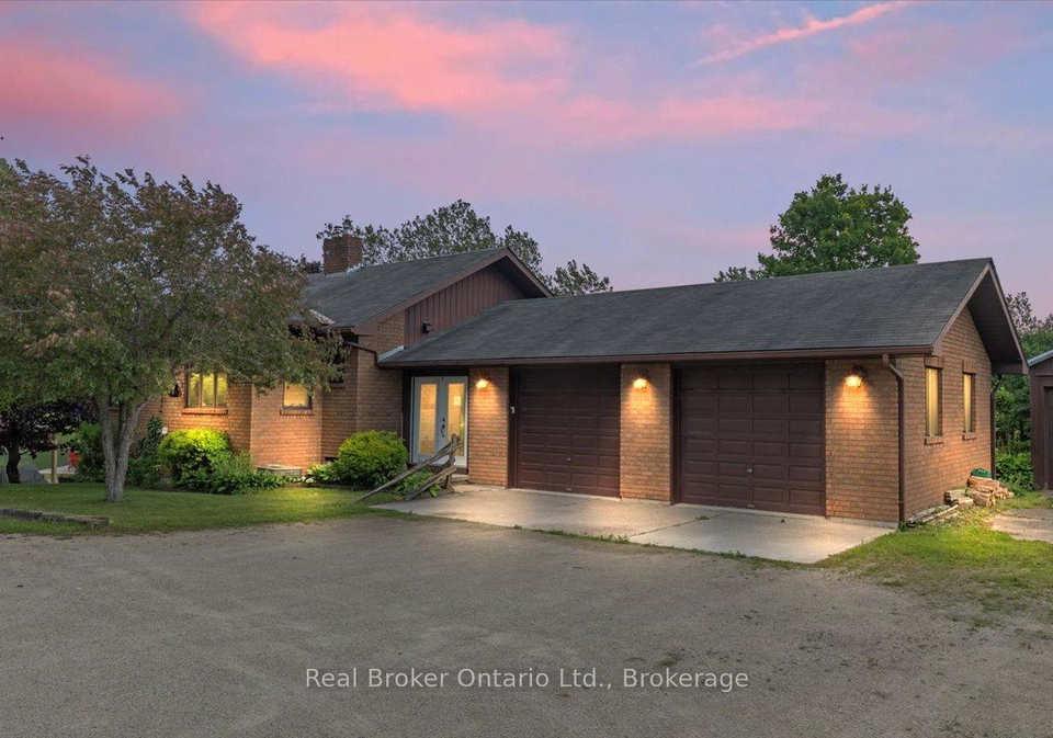 814222-greenery-lane-grey-highlands-ontario-x12942738