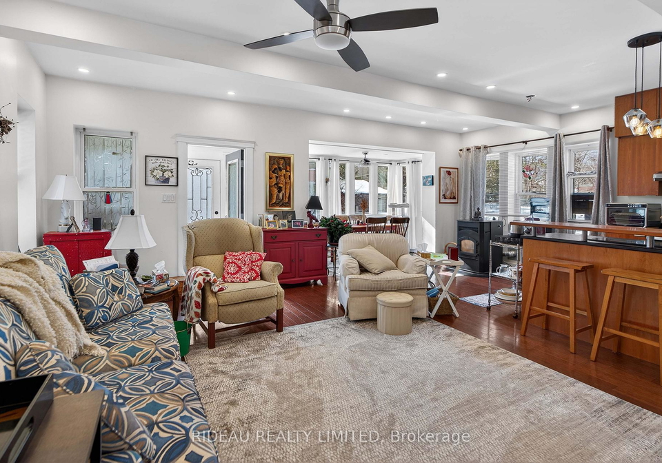 22-perth-street-rideau-lakes-ontario-x12942798