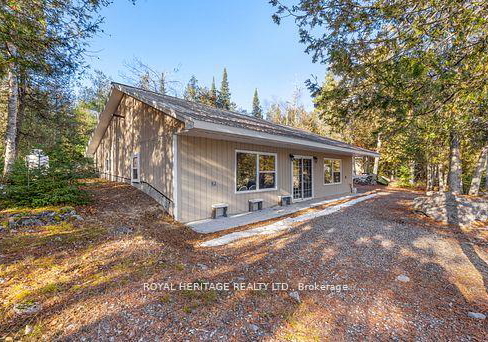 1330-county-road-49-kawartha-lakes-ontario-x12942948