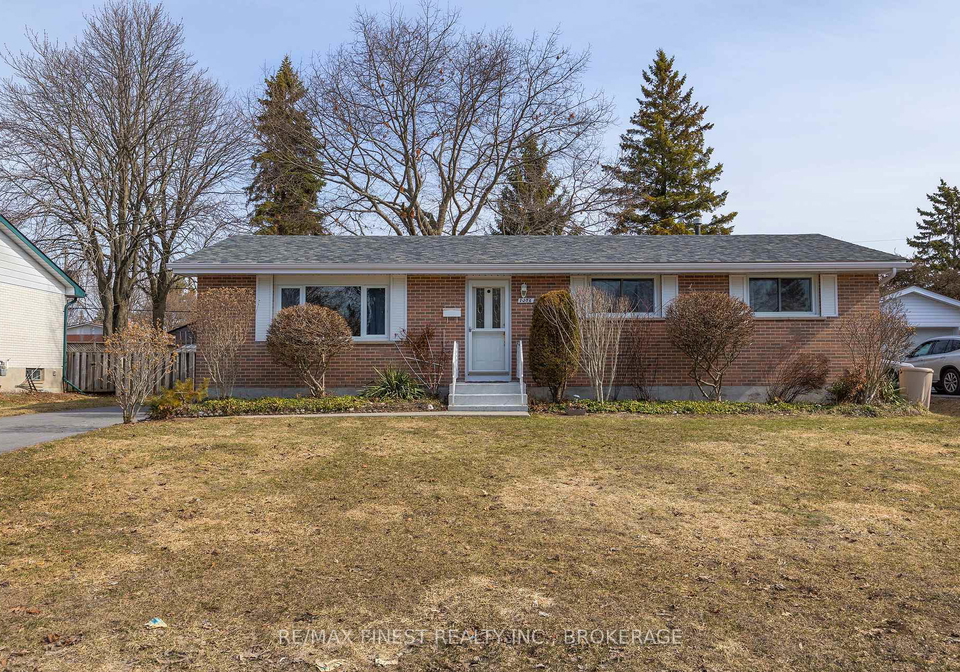 1076-lincoln-drive-kingston-ontario-x12943052