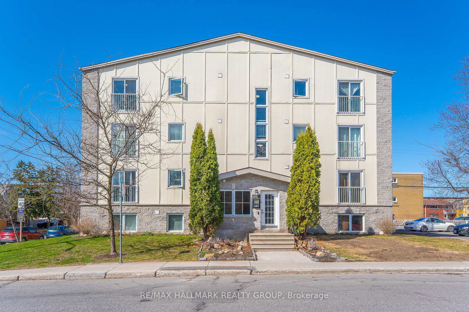 646-cummings-avenue-ottawa-ontario-x12943076