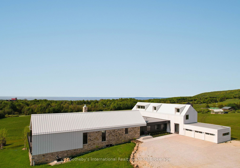 516450-7th-line-blue-mountains-ontario-x12943098