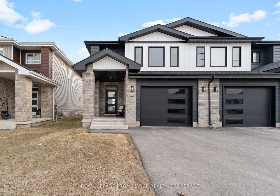 223-superior-drive-loyalist-ontario-x12943100