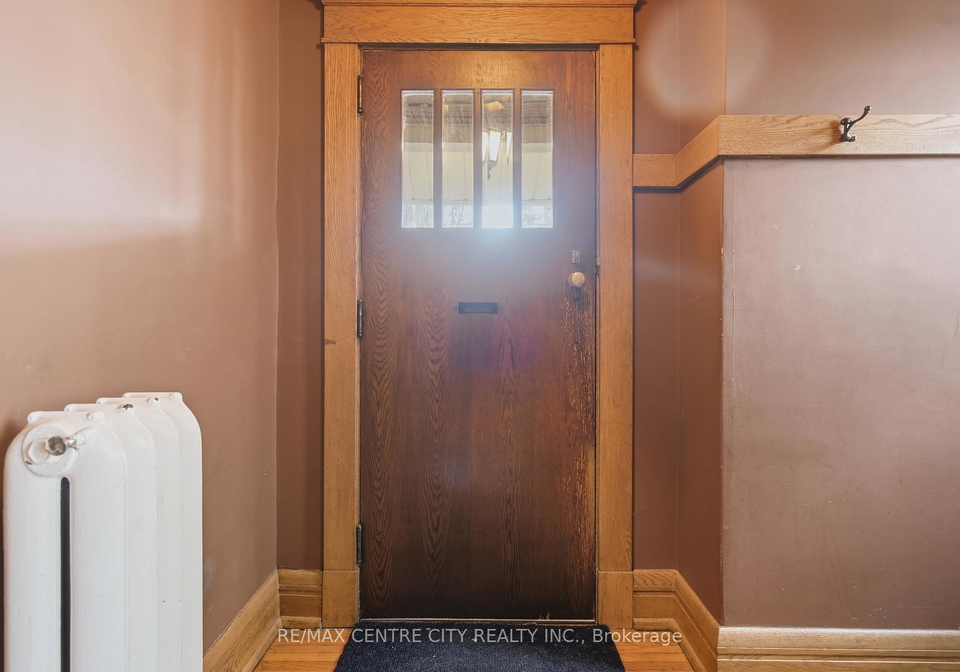 58-windsor-avenue-london-south-ontario-x12943164