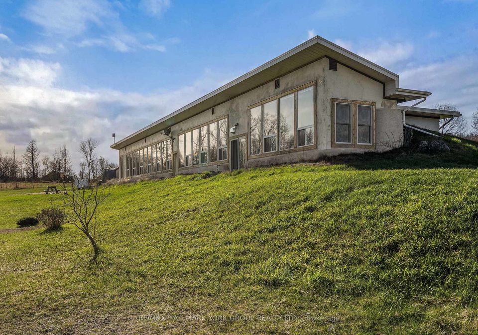 1375-queensborough-road-tweed-ontario-x12943170