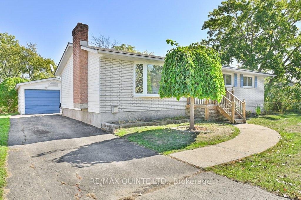 53-water-street-quinte-west-ontario-x12943184