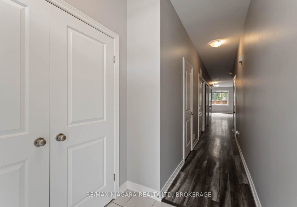 81-grove-street-welland-ontario-x12943396