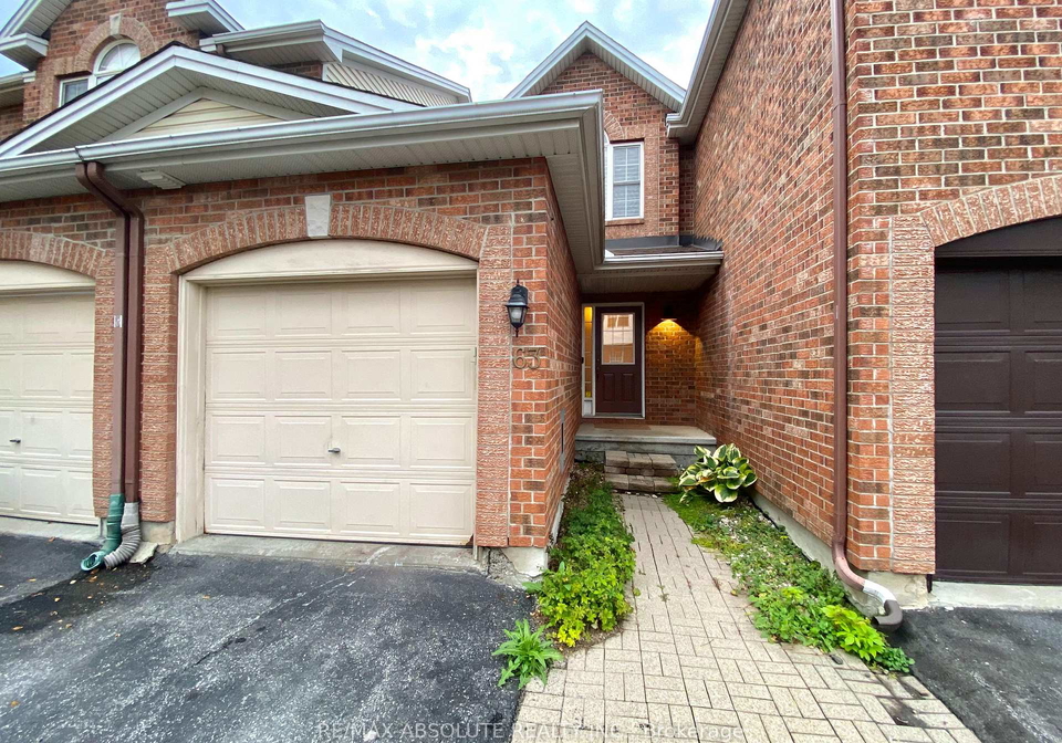 63-silverlace-private-ottawa-ontario-x12943400