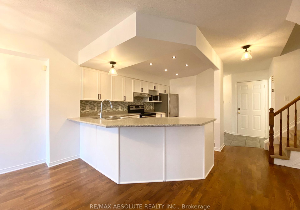 63-silverlace-private-ottawa-ontario-x12943400