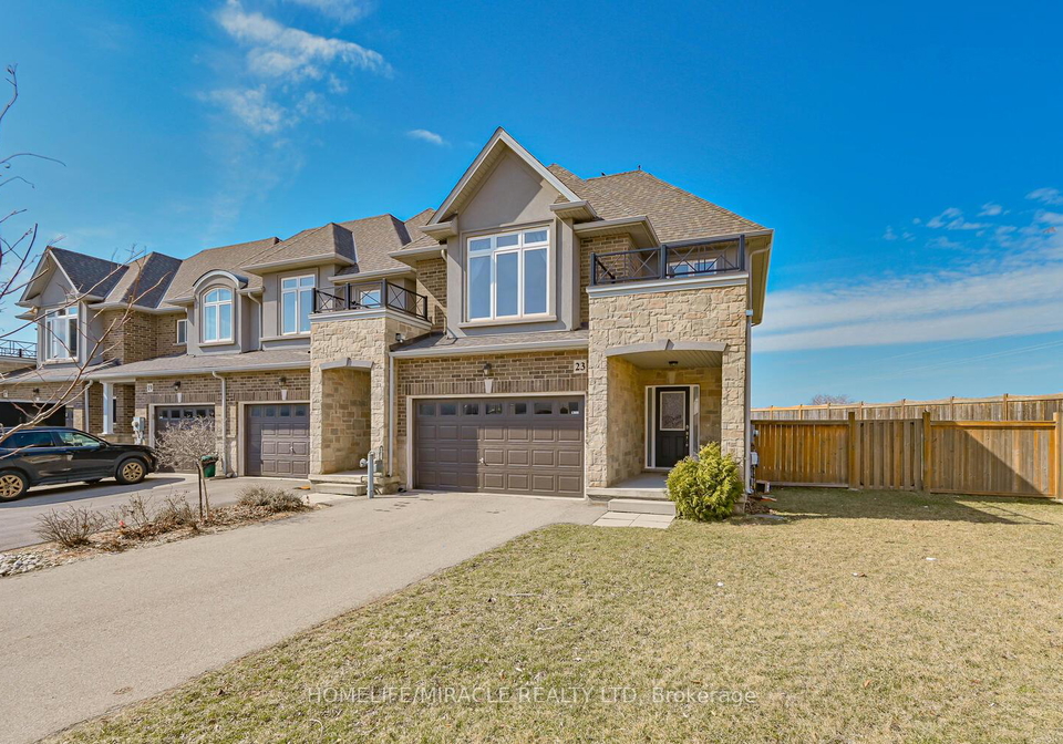 23-pinot-crescent-hamilton-ontario-x12943456