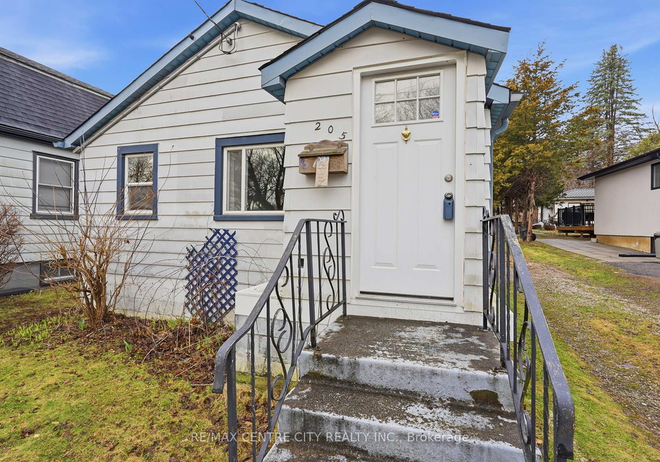 205-emerson-avenue-london-south-ontario-x12943492