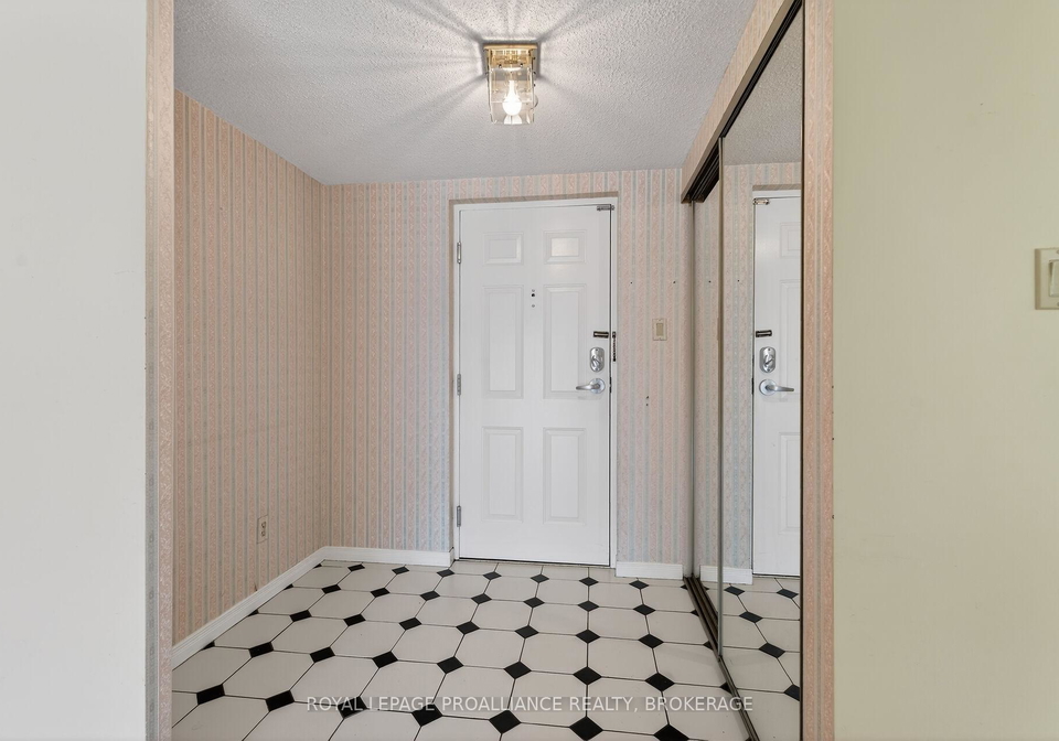 257-bath-road-kingston-ontario-x12943550