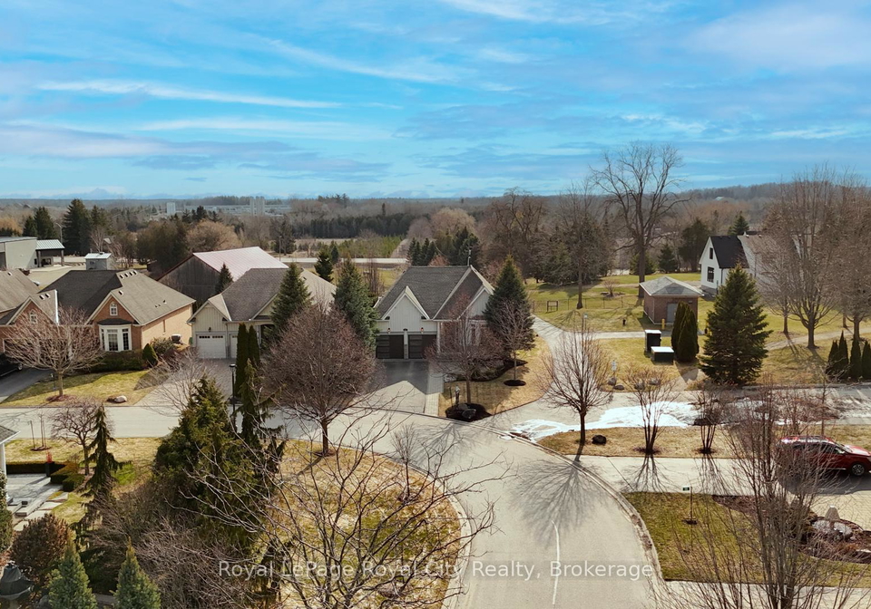 58-aberfoyle-mill-crescent-puslinch-ontario-x12943594