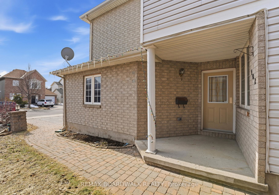 102-deerfox-drive-ottawa-ontario-x12943638