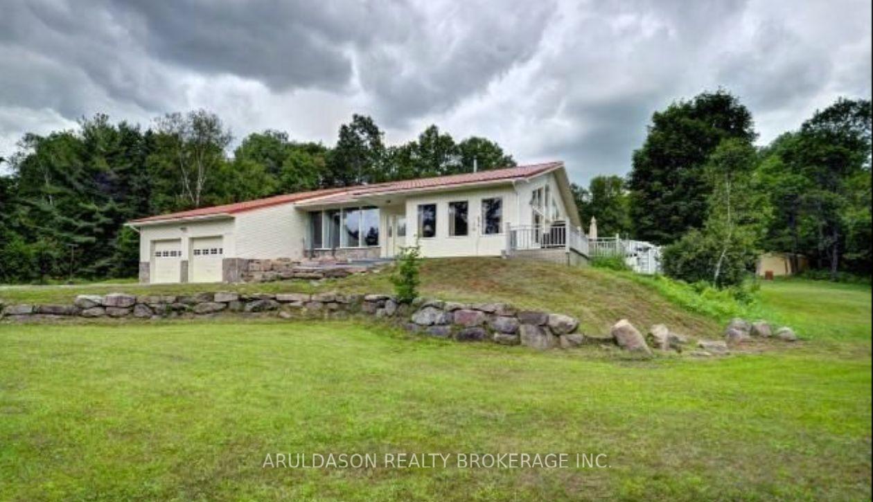 2320-highway-518-mcmurrichmonteith-ontario-x12943784