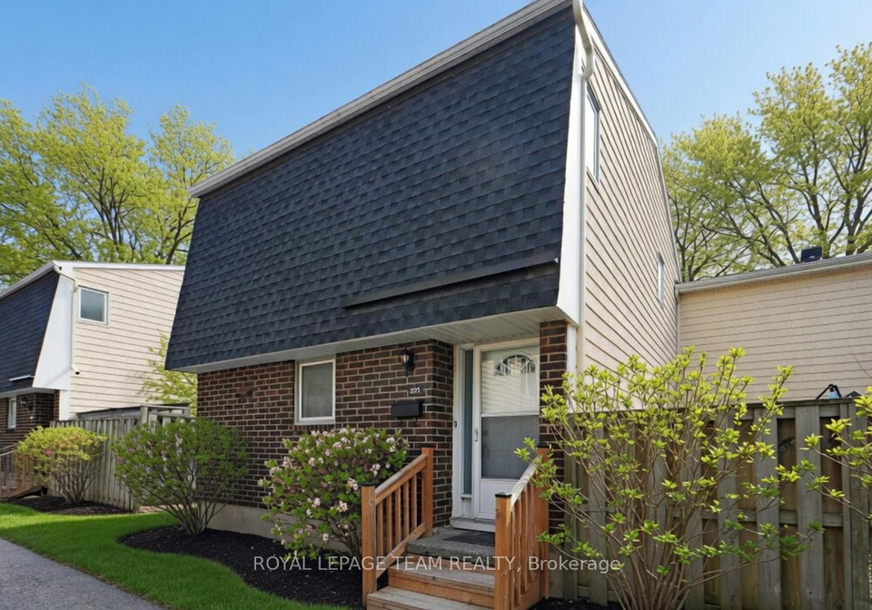 221-petrie-lane-kanata-ontario-x12943808