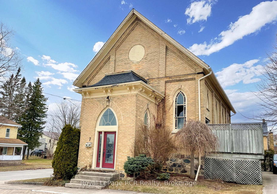 7-peter-street-s-south-bruce-ontario-x12943878