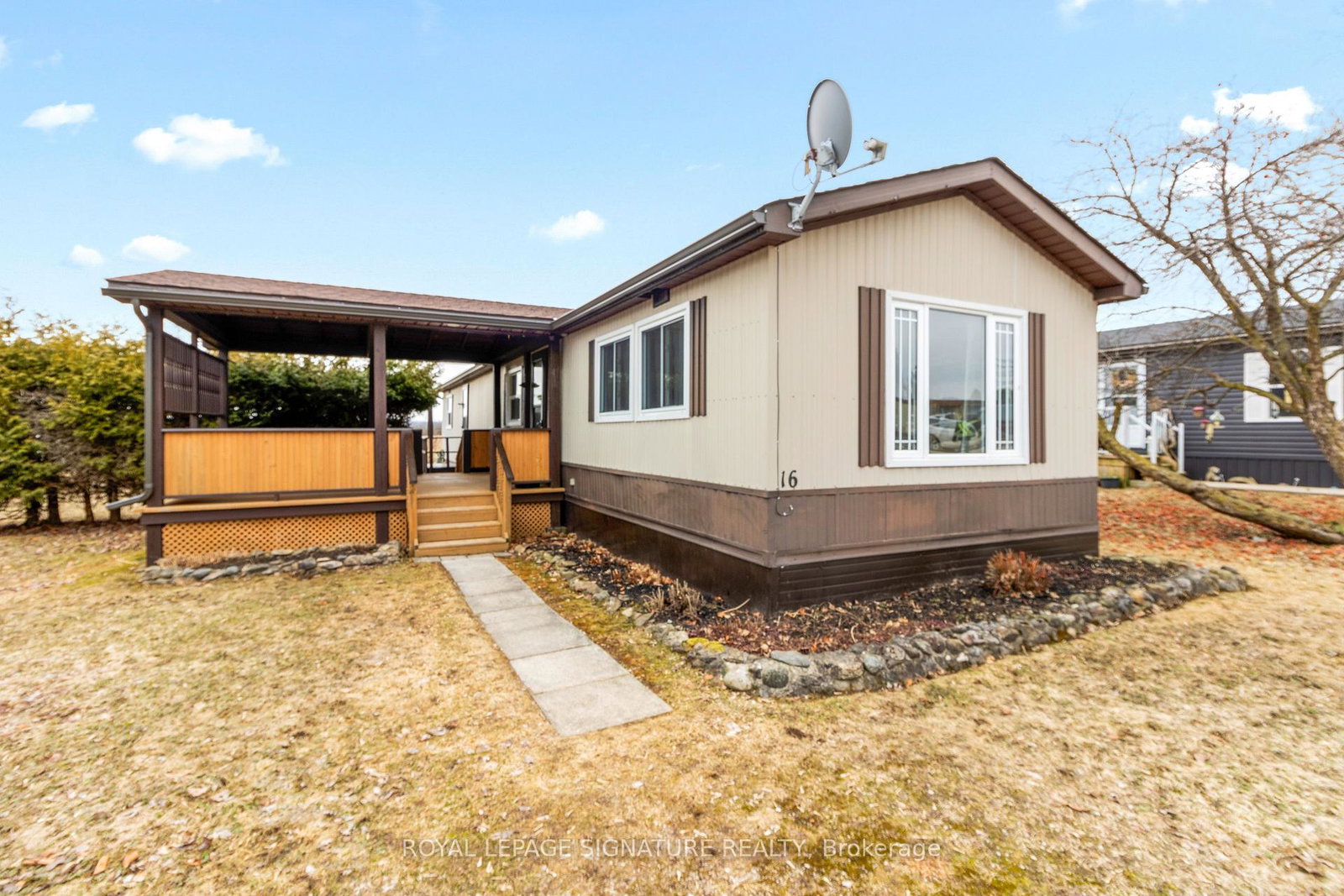302694-douglas-street-west-grey-ontario-x12943916