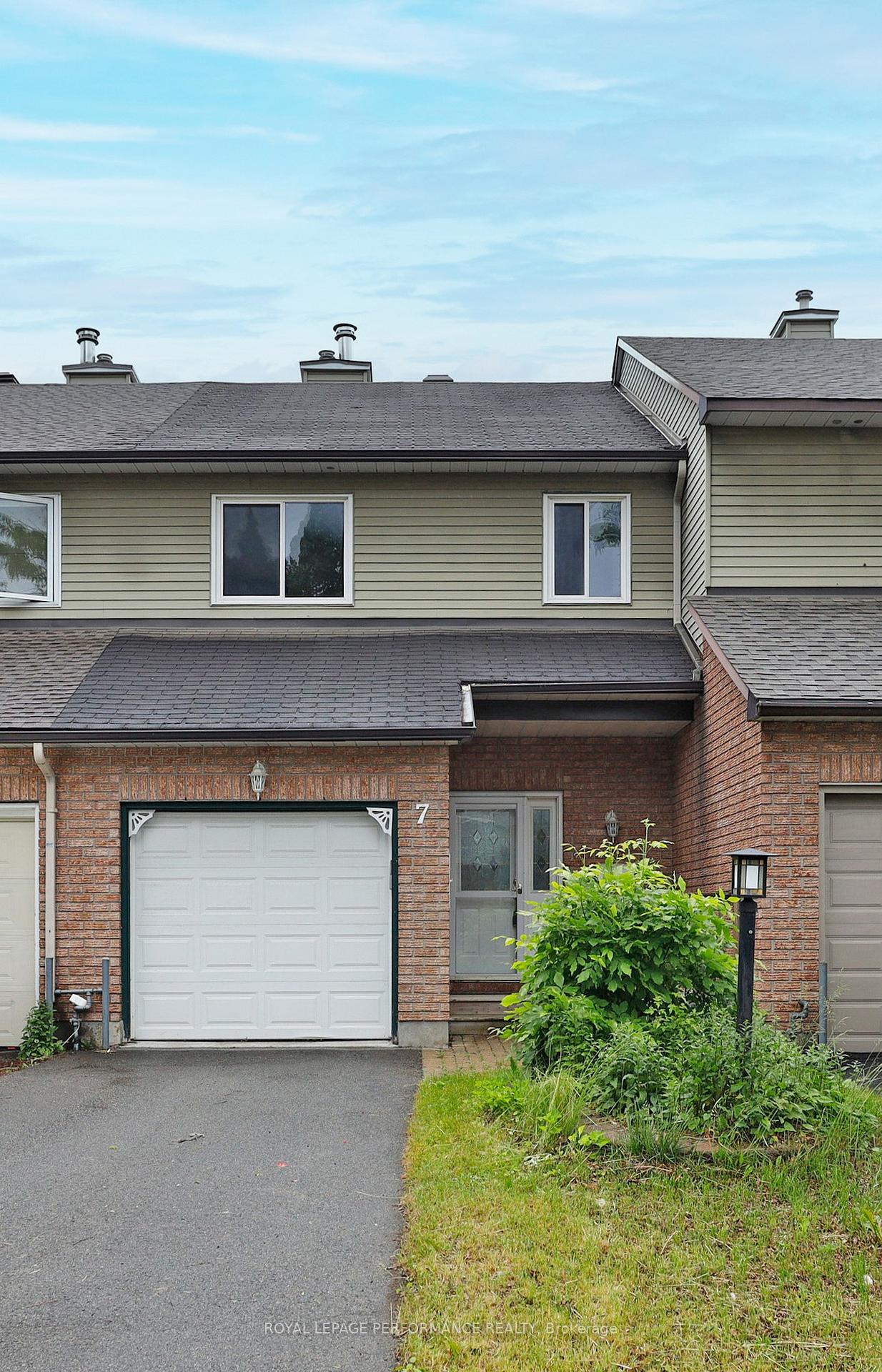 7-rueter-street-ottawa-ontario-x12944312