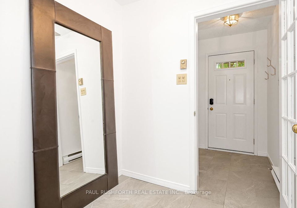 16-oakley-avenue-ottawa-ontario-x12944322
