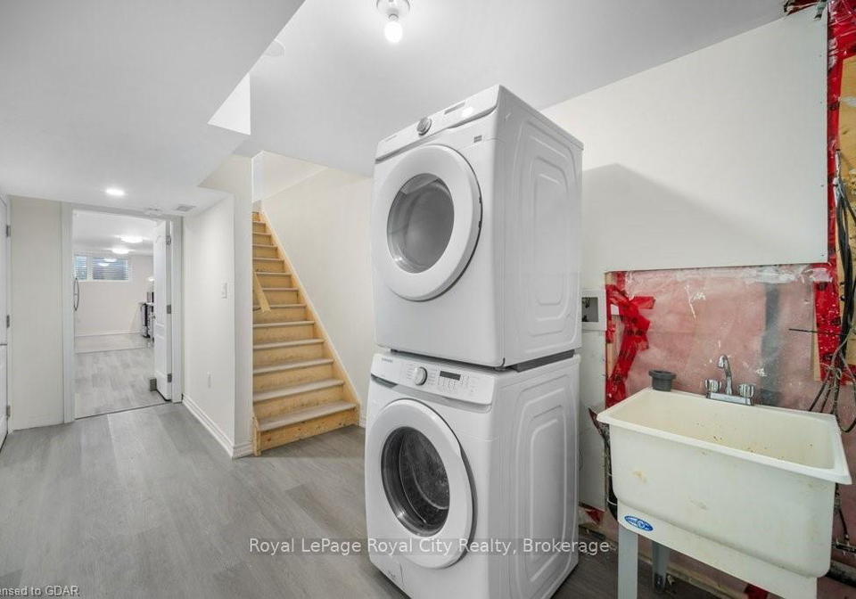 78-couling-crescent-guelph-ontario-x12944384