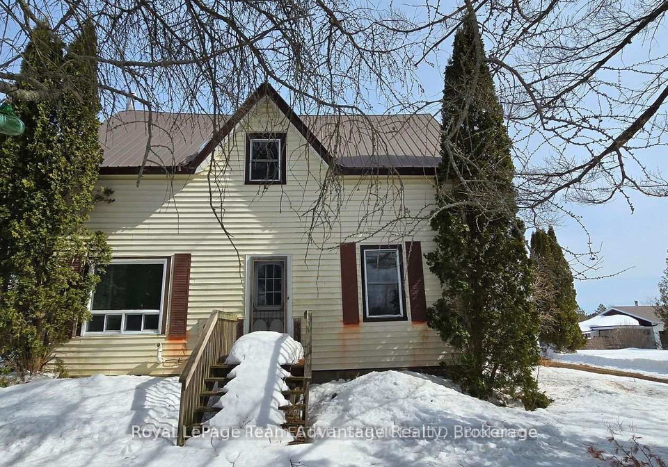 799-124-highway-mckellar-ontario-x12944422