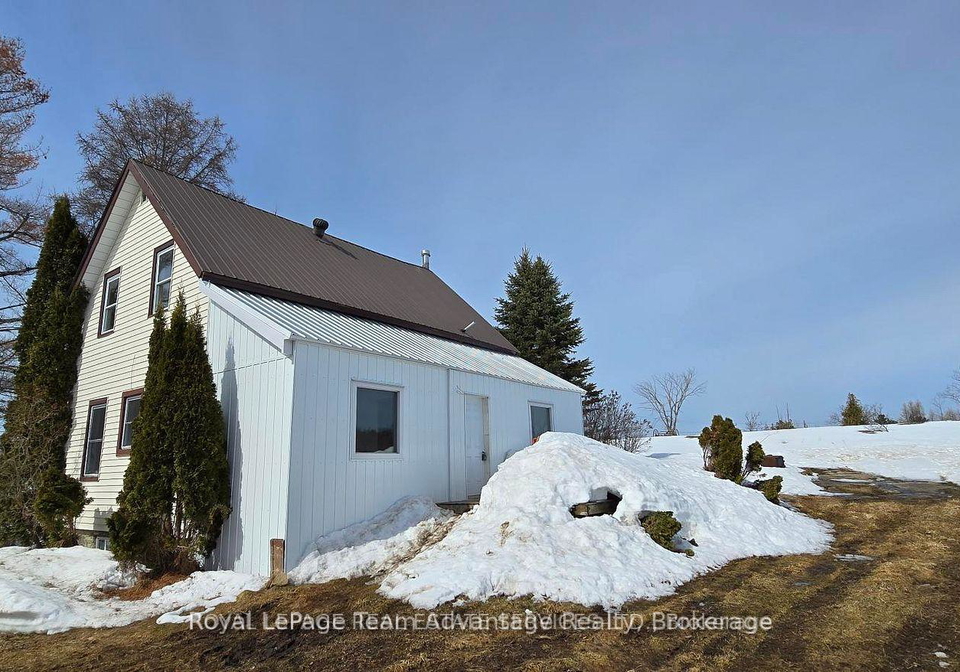 799-124-highway-mckellar-ontario-x12944422